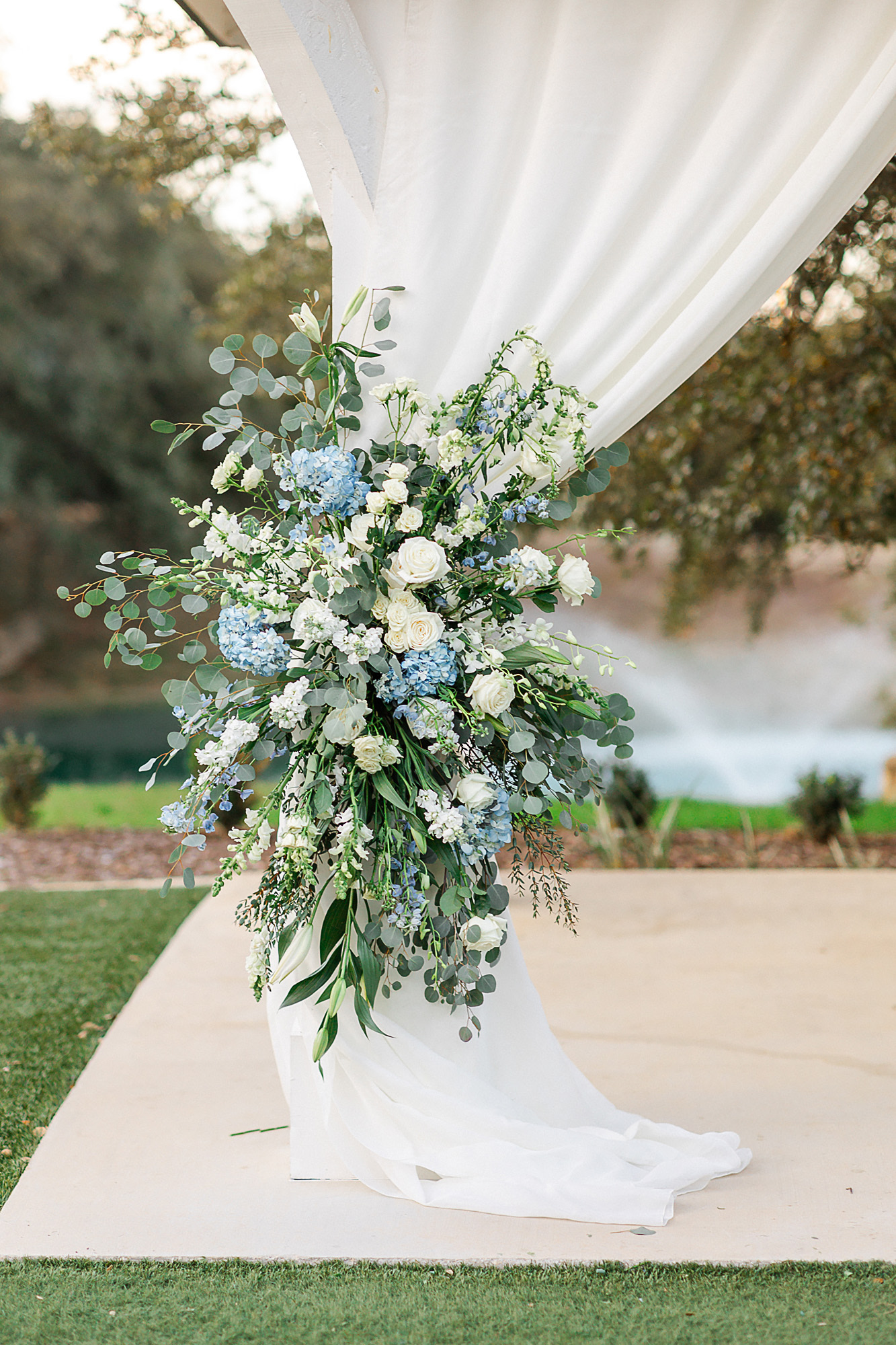 Alison&Zach-Ceremony-7-15